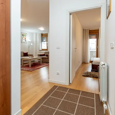 Apartment Apartman Koala 01- Novi