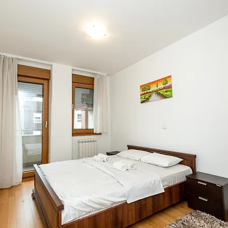 Apartman Koala 01- Novi Apartment